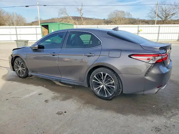 4T1B11HK0KU855063 2019 TOYOTA CAMRY - Image 2