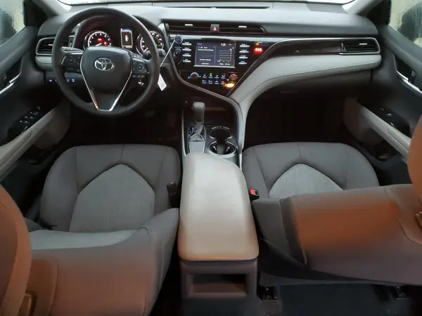 4T1B11HK0KU856584 2019 TOYOTA CAMRY - Image 8