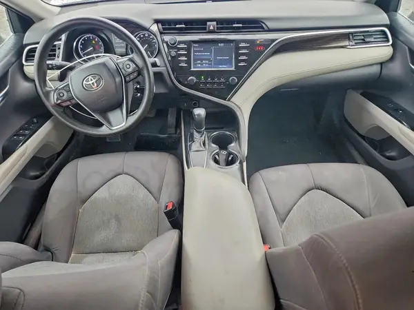 4T1B11HK1JU004436 2018 TOYOTA CAMRY - Image 8