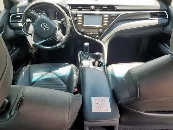 4T1B11HK1JU013962 2018 TOYOTA CAMRY - Image 8