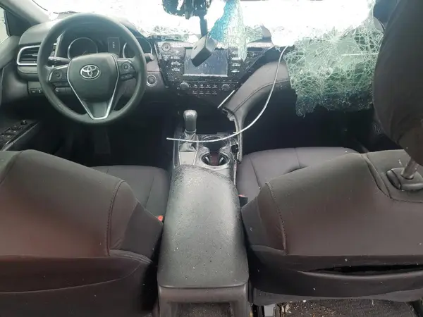 4T1B11HK1JU015498 2018 TOYOTA CAMRY - Image 8