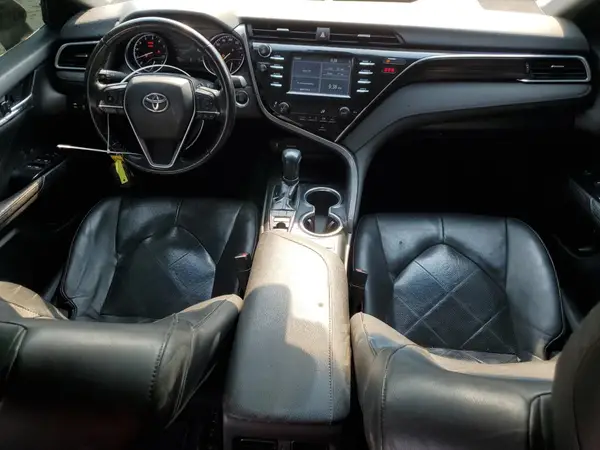 4T1B11HK1JU016666 2018 TOYOTA CAMRY - Image 8