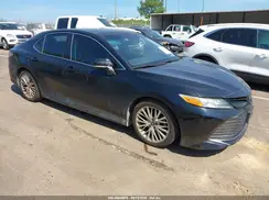 4T1B11HK1JU017977 2018 TOYOTA CAMRY