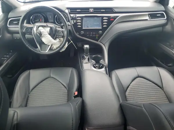 4T1B11HK1JU018501 2018 TOYOTA CAMRY - Image 8