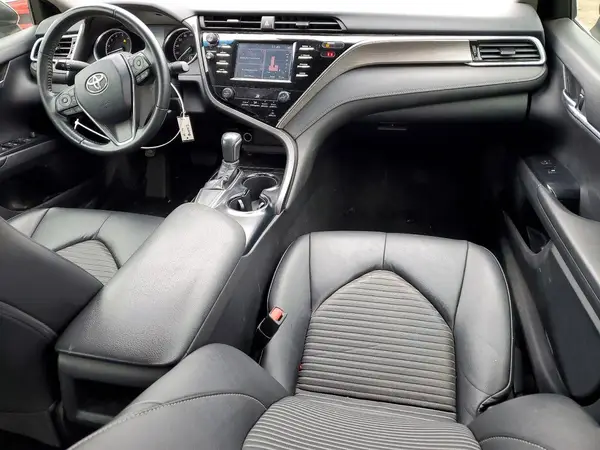 4T1B11HK1JU019177 2018 TOYOTA CAMRY - Image 8