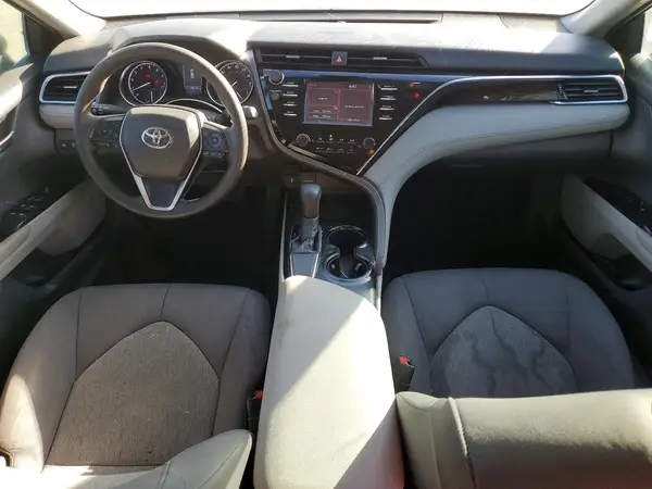 4T1B11HK1JU032267 2018 TOYOTA CAMRY - Image 8