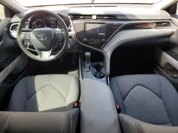 4T1B11HK1JU033497 2018 TOYOTA CAMRY - Image 8