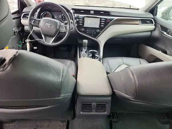 4T1B11HK1JU034195 2018 TOYOTA CAMRY - Image 8