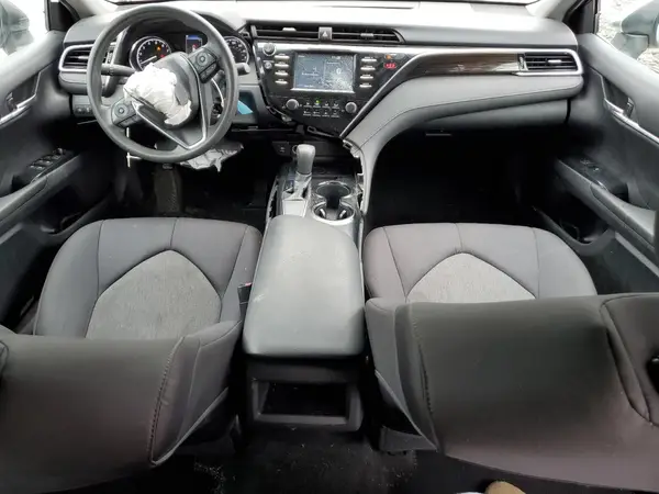 4T1B11HK1JU035623 2018 TOYOTA CAMRY - Image 8