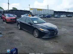 4T1B11HK1JU040871 2018 TOYOTA CAMRY