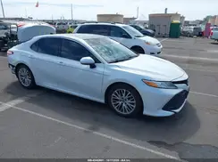 4T1B11HK1JU047710 2018 TOYOTA CAMRY