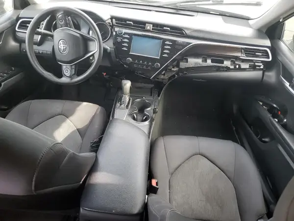 4T1B11HK1JU049182 2018 TOYOTA CAMRY - Image 8