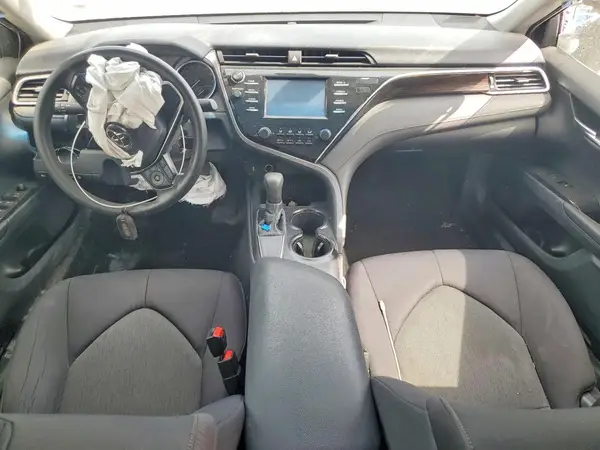 4T1B11HK1JU055757 2018 TOYOTA CAMRY - Image 8