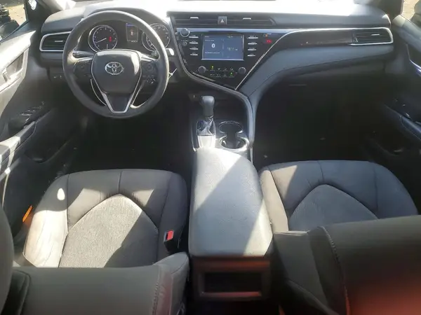 4T1B11HK1JU056357 2018 TOYOTA CAMRY - Image 8