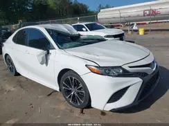 4T1B11HK1JU061218 2018 TOYOTA CAMRY