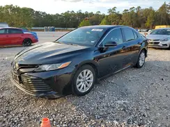 4T1B11HK1JU063101 2018 TOYOTA CAMRY