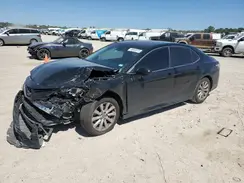 4T1B11HK1JU064118 2018 TOYOTA CAMRY