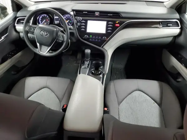 4T1B11HK1JU065060 2018 TOYOTA CAMRY - Image 8
