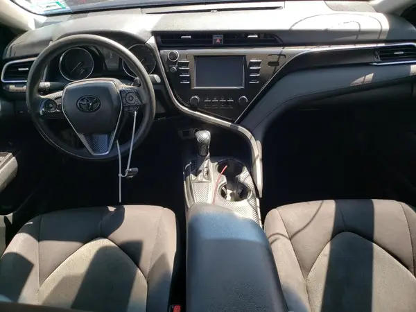 4T1B11HK1JU066290 2018 TOYOTA CAMRY - Image 8