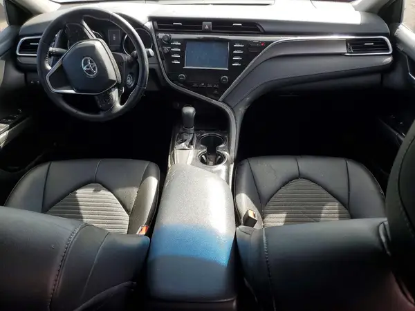 4T1B11HK1JU077046 2018 TOYOTA CAMRY - Image 8