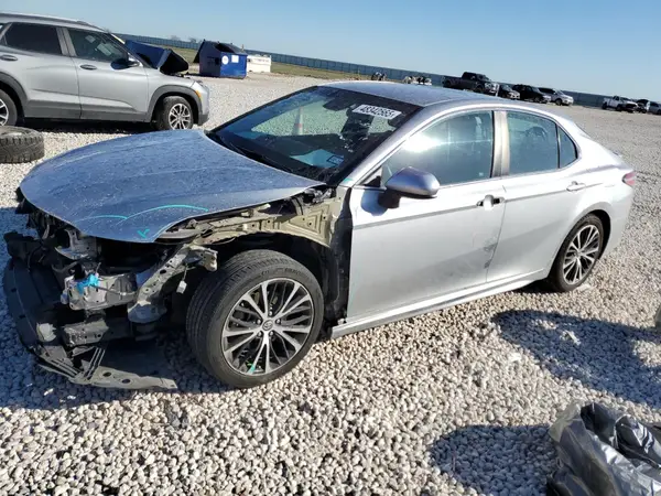 4T1B11HK1JU078309 2018 TOYOTA CAMRY - Image 1