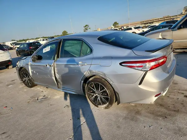 4T1B11HK1JU078892 2018 TOYOTA CAMRY - Image 2