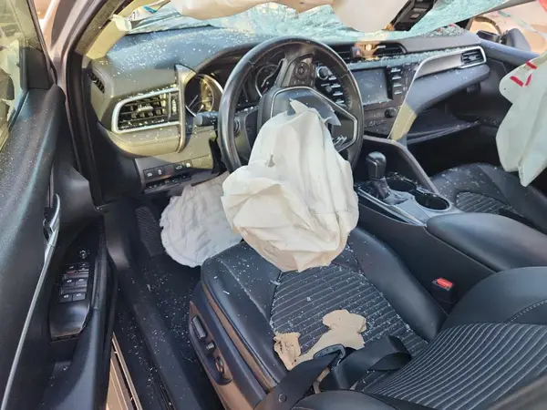 4T1B11HK1JU078892 2018 TOYOTA CAMRY - Image 8