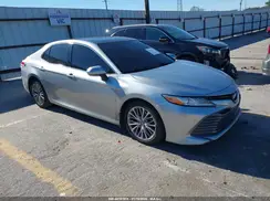 4T1B11HK1JU079637 2018 TOYOTA CAMRY
