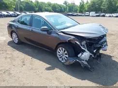 4T1B11HK1JU079900 2018 TOYOTA CAMRY