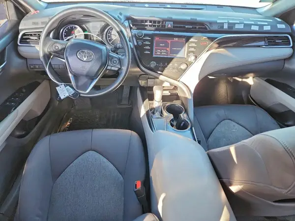 4T1B11HK1JU080318 2018 TOYOTA CAMRY - Image 8