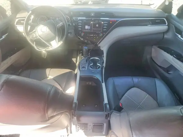 4T1B11HK1JU086474 2018 TOYOTA CAMRY - Image 8