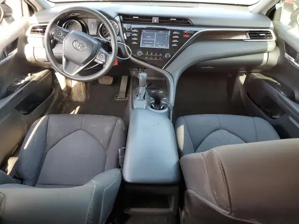 4T1B11HK1JU086538 2018 TOYOTA CAMRY - Image 8