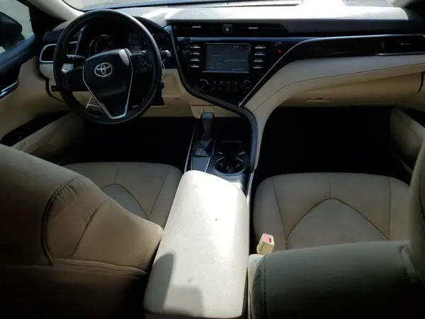 4T1B11HK1JU092369 2018 TOYOTA CAMRY - Image 8