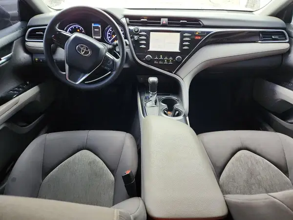 4T1B11HK1JU096972 2018 TOYOTA CAMRY - Image 8