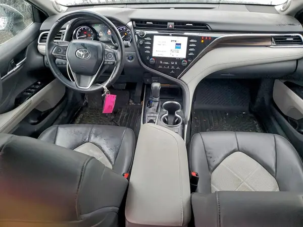 4T1B11HK1JU104830 2018 TOYOTA CAMRY - Image 8