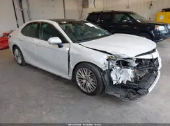 4T1B11HK1JU107548 2018 TOYOTA CAMRY