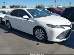 4T1B11HK1JU108019 2018 TOYOTA CAMRY