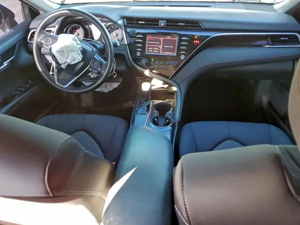 4T1B11HK1JU108778 2018 TOYOTA CAMRY - Image 8