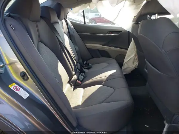 4T1B11HK1JU110336 2018 TOYOTA CAMRY - Image 8