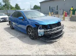 4T1B11HK1JU114757 2018 TOYOTA CAMRY
