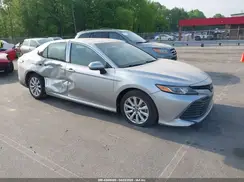 4T1B11HK1JU122728 2018 TOYOTA CAMRY