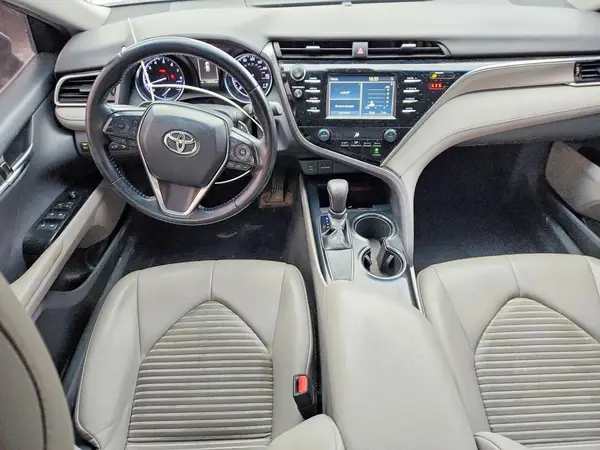 4T1B11HK1JU127718 2018 TOYOTA CAMRY - Image 8