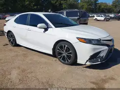 4T1B11HK1JU132823 2018 TOYOTA CAMRY