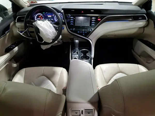 4T1B11HK1JU133499 2018 TOYOTA CAMRY - Image 8