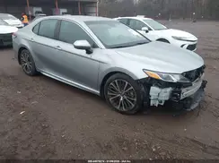 4T1B11HK1JU139139 2018 TOYOTA CAMRY