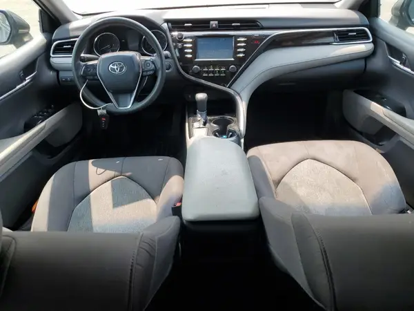4T1B11HK1JU141022 2018 TOYOTA CAMRY - Image 8