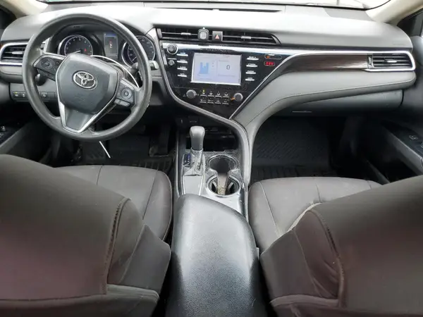 4T1B11HK1JU141361 2018 TOYOTA CAMRY - Image 8