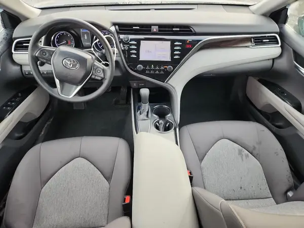 4T1B11HK1JU141442 2018 TOYOTA CAMRY - Image 8