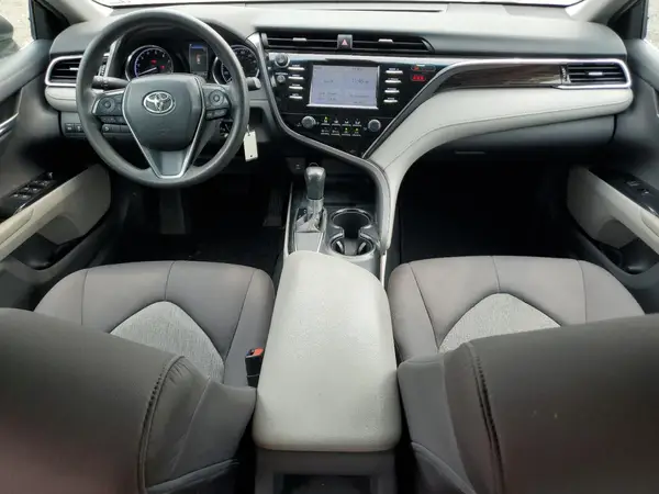 4T1B11HK1JU142980 2018 TOYOTA CAMRY - Image 8