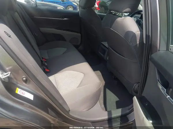 4T1B11HK1JU149847 2018 TOYOTA CAMRY - Image 8